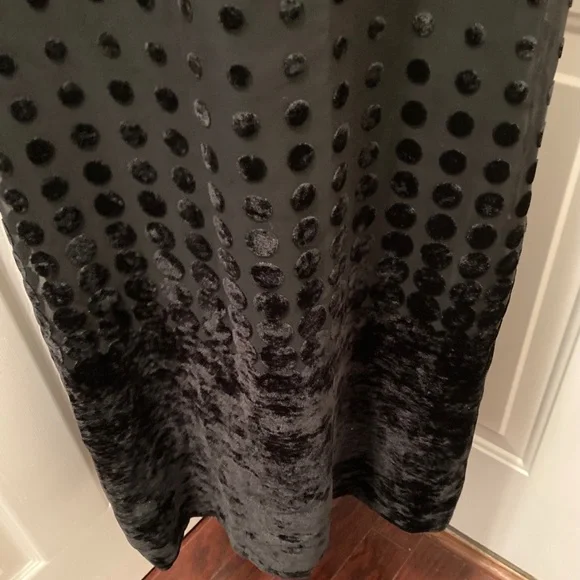 Donna Morgan Black Textured Maxi Dress - Picture 6 of 16